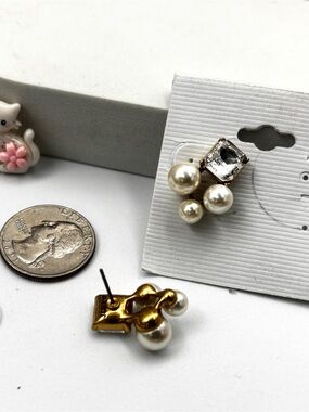 J.Crew Vintage Classic Gold Plated Crystal /  Pearl Statement Earrings